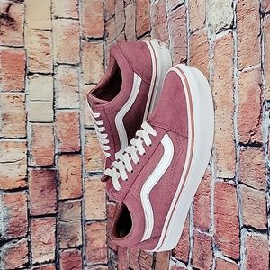 VANS LOWTOP SHOES WOMEN SIZE 5.5 GUC